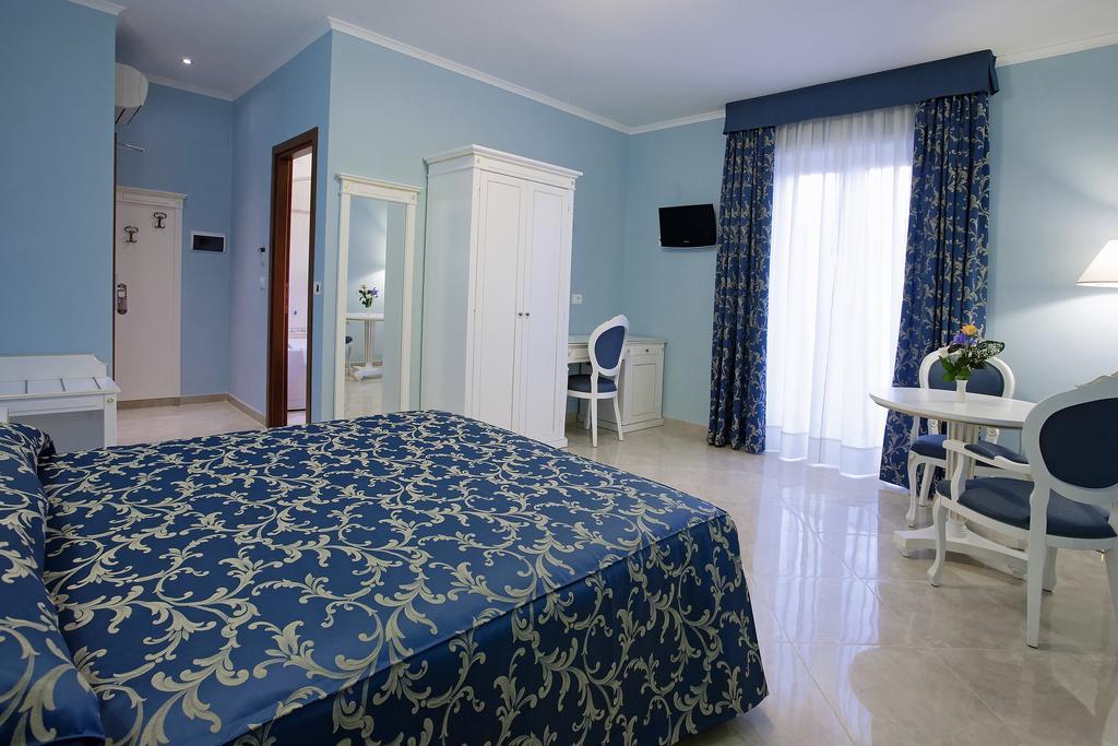 Hotel Aquila Aprilia Pokoj fotografie