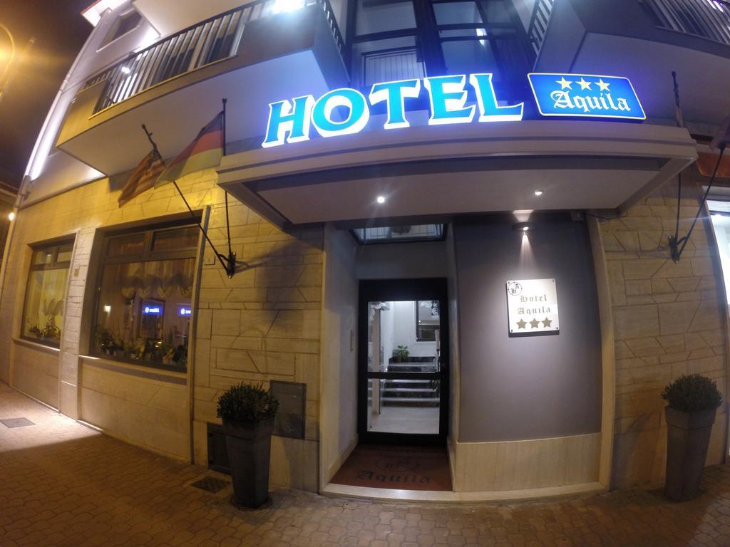 Hotel Aquila Aprilia Exteriér fotografie